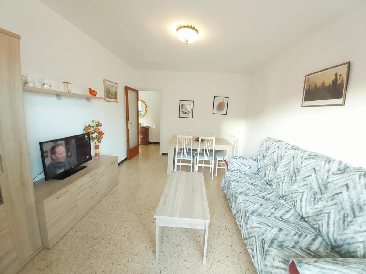 Diana Apartamento Con Terraza Muy Cerca Del Mar Pineda de Mar Exteriér fotografie